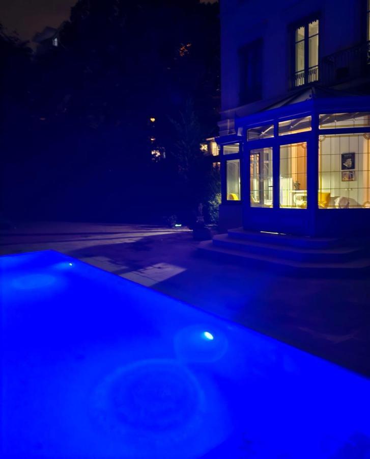 Chateau Grandclement Lyon Villeurbanne Niveau Rdc - Tresor Cache En Ville Avec Vue Piscine Et Parc Вильорбан Екстериор снимка