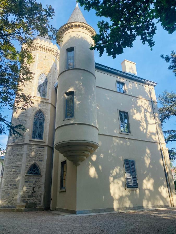 Chateau Grandclement Lyon Villeurbanne Niveau Rdc - Tresor Cache En Ville Avec Vue Piscine Et Parc Вильорбан Екстериор снимка