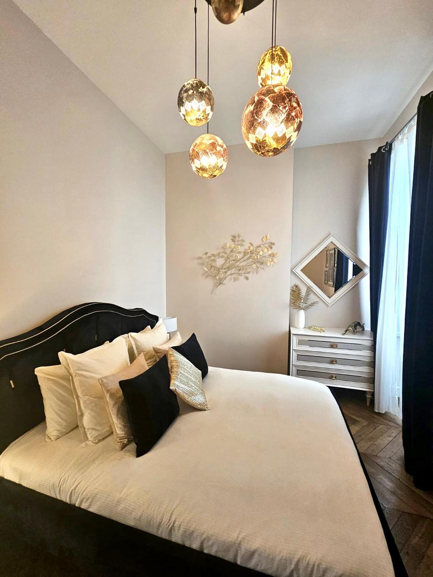Chateau Grandclement Lyon Villeurbanne Niveau Rdc - Tresor Cache En Ville Avec Vue Piscine Et Parc Вильорбан Екстериор снимка